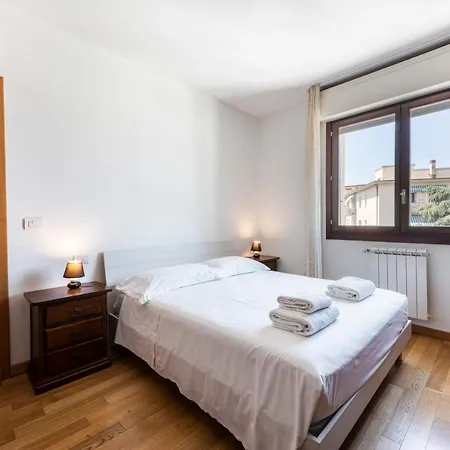 Visarno Modern By Mmega Florence