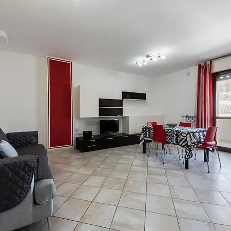 Visarno Modern By Mmega Apartment